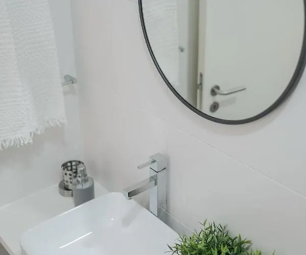 Casa Do Zezeras * Nazaré